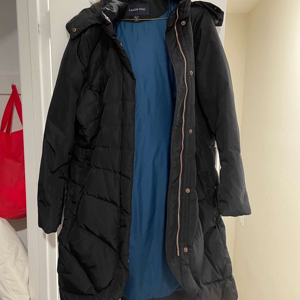 Ladies' Black Puffer Coat by Land’s End (XL/T 18)